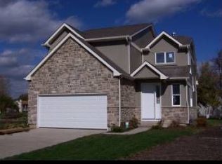 343 Mary Belle Cir, Buffalo Grove, IL 60089