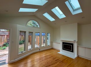 215 Ross St #A, Santa Cruz, CA 95060