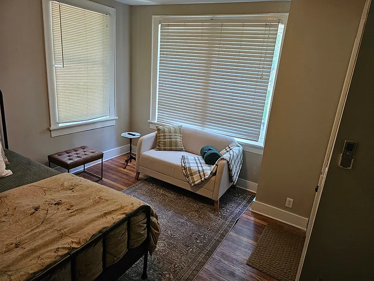525 E Manning St #2 — Photo 2