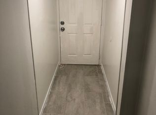 900 Rose Ave E UNIT 1, Saint Paul, MN 55106