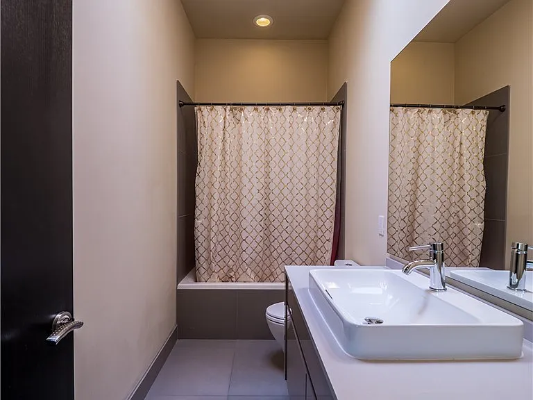 7447 Yonie Ct — Photo 33
