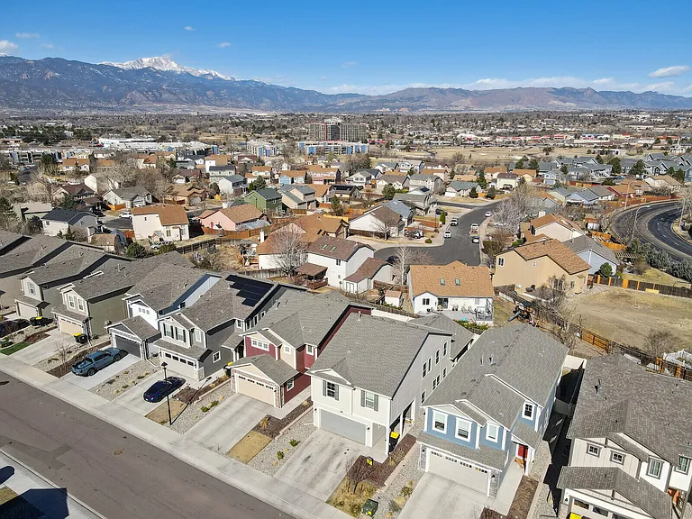 4256 Samaritan Loop — Photo 33