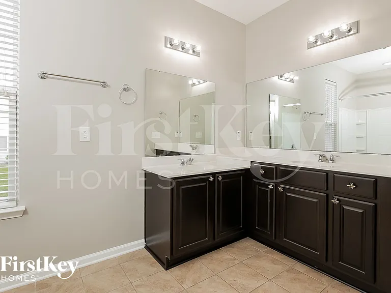 413 Rivers Row Dr — Photo 12