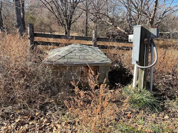 106 Honeysuckle Lane, Camp, AR 72520