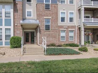 3848 Maple Grove Dr APT 104, Madison, WI 53719