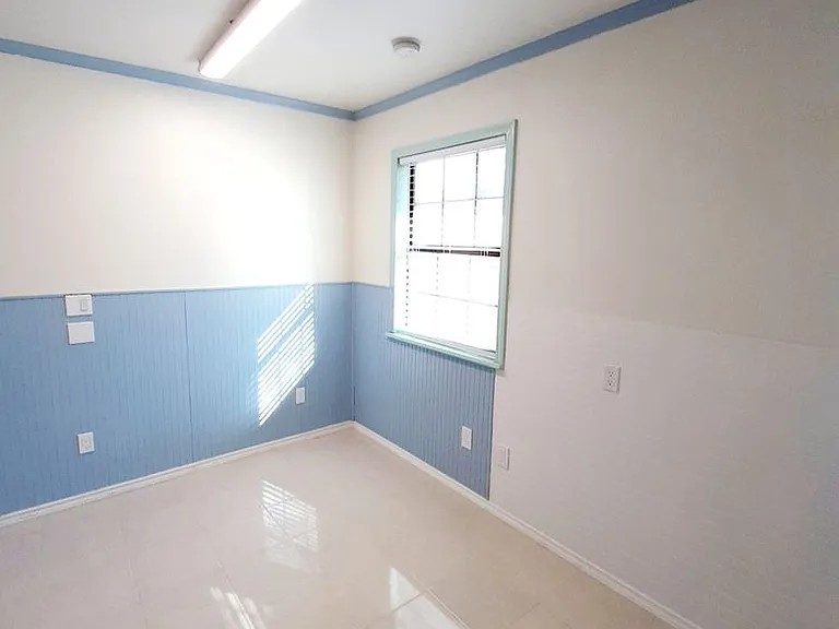 816 Denton Dr — Photo 8