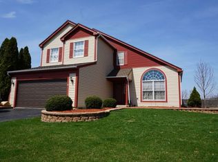 515 Springwood Ln, Bolingbrook, IL 60440