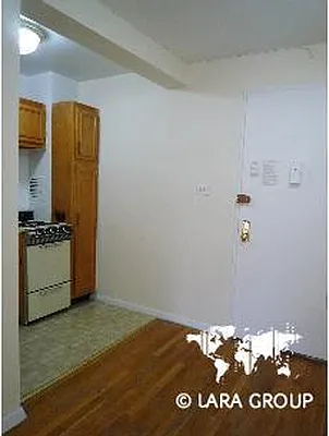 Rented by Lara Group | media 18