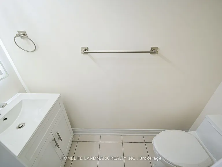 36 Latchford Ln — Photo 5