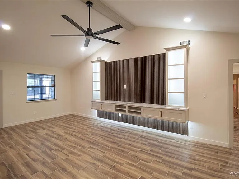 1615 Gloria Ann Dr — Photo 10