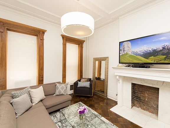 3rd image of 272 Stuyvesant Ave APT 3