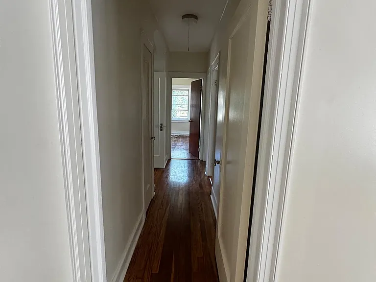 247 Nuber Ave #2 — Photo 4