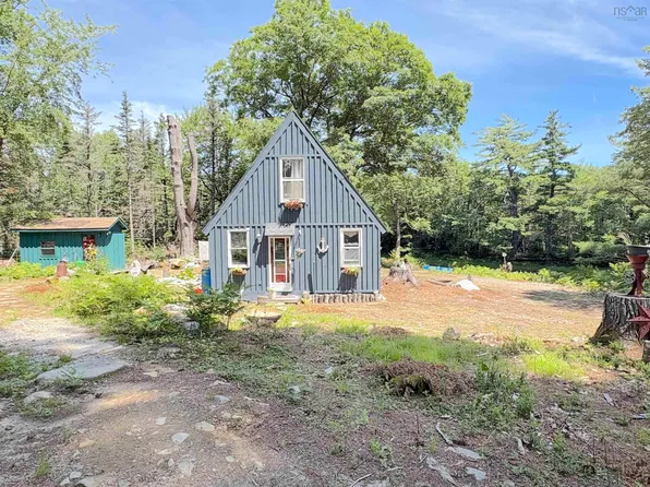 1894 Highway 103, Sable River, NS B0T 1V0