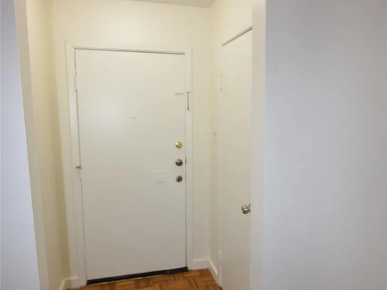 7104 Jetty Ln — Photo 10