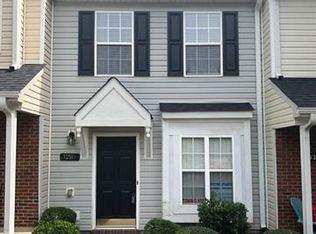 12512 Hennigan Place Ln, Charlotte, NC 28214
