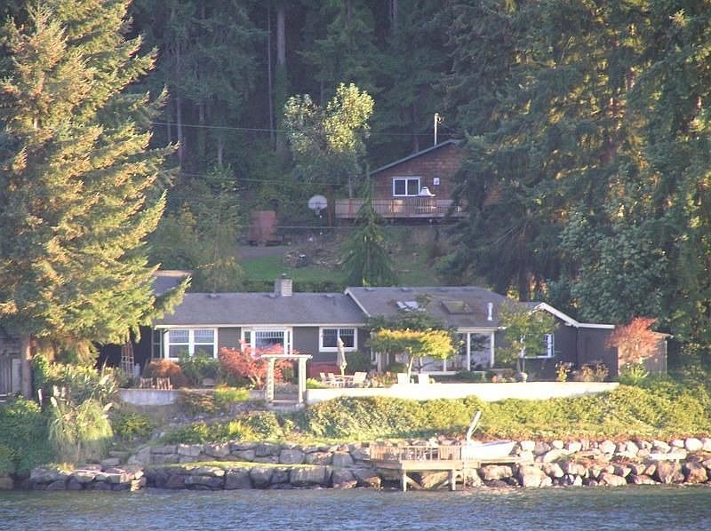 1st image of 6671 Beach Dr E