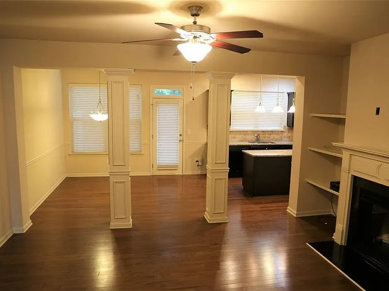 2654 Sardis Chase Ct #300 — Photo 2