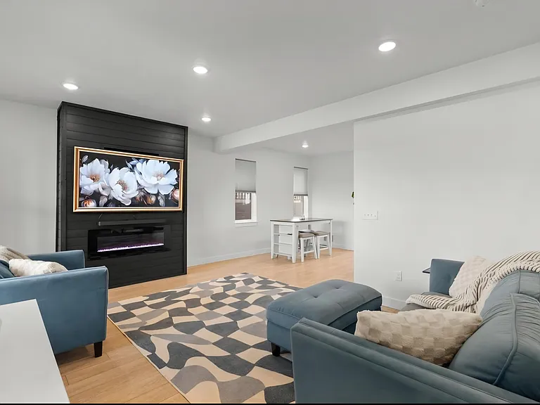 236 Sunset Alley Dr — Photo 4