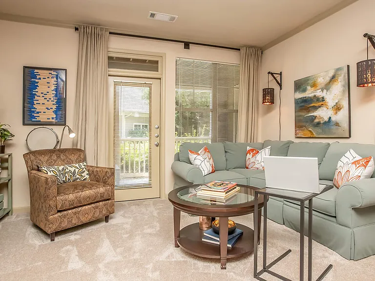 Park Ridge Apartment Homes — Photo 15