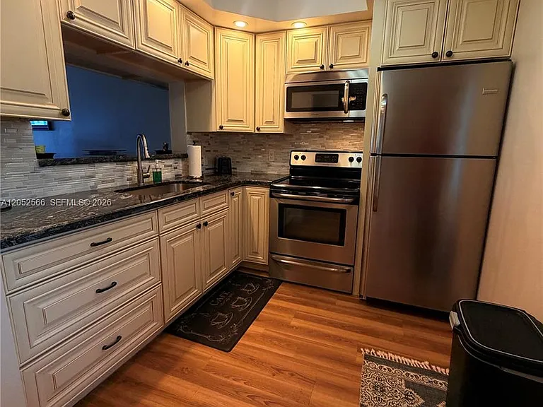1889 S Ocean Dr #406 — Photo 7