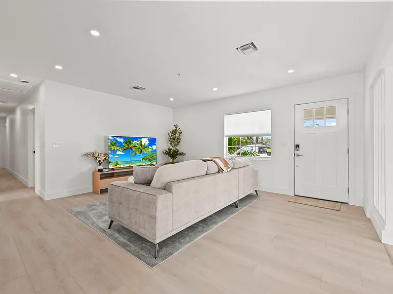 3400 Parker Ave — Photo 24