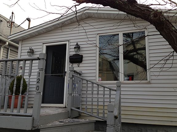 2nd image of 120 E 6th Rd