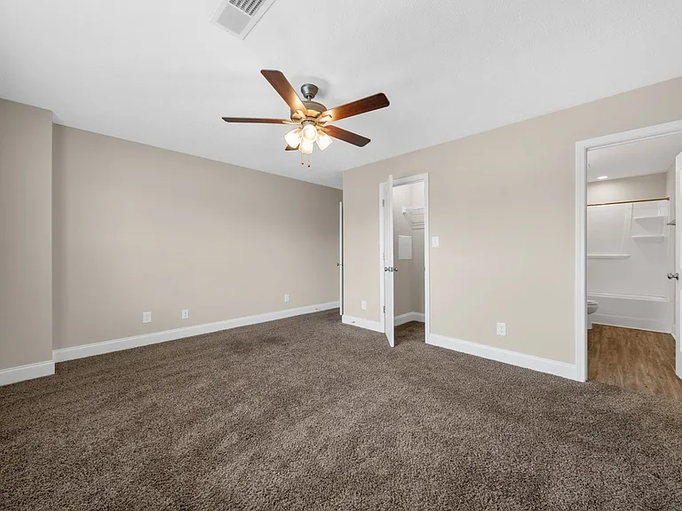 1000 Henry Place Blvd #901 — Photo 10