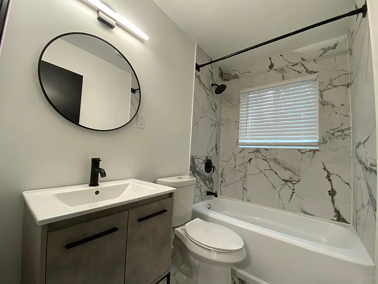 740 Mozley Dr SE #B6 — Photo 14