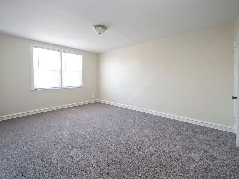 3901 Roosevelt Blvd — Photo 27