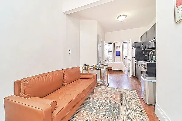 Rented by Living New York | media 21