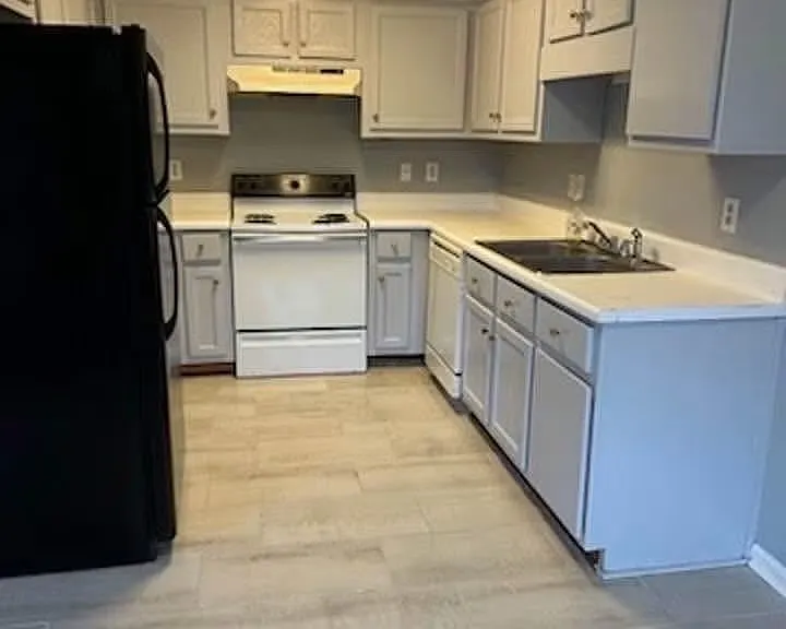 55 Wilma Dr NW — Photo 3