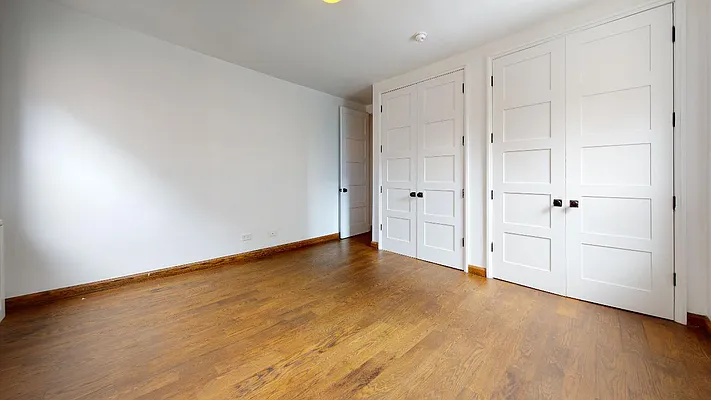 Rented by Bond New York | media 21