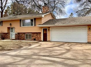 8242 Monroe St NE, Spring Lake Park, MN 55432