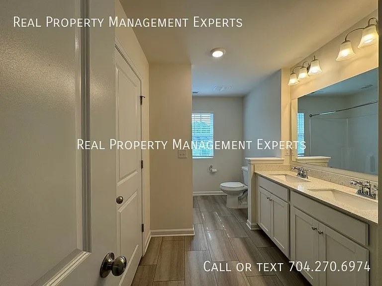 3227 Selwyn Landing Dr — Photo 12