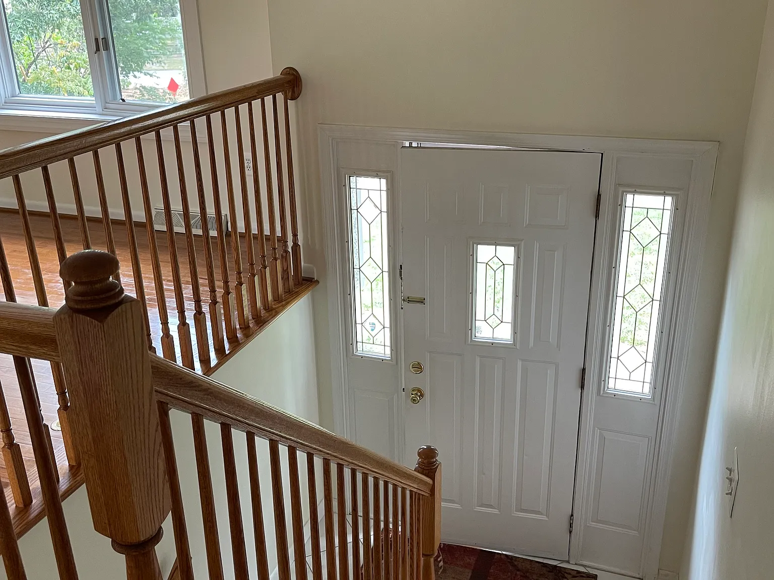 4 bed, 1976 sqft, $3,500 — Photo 2
