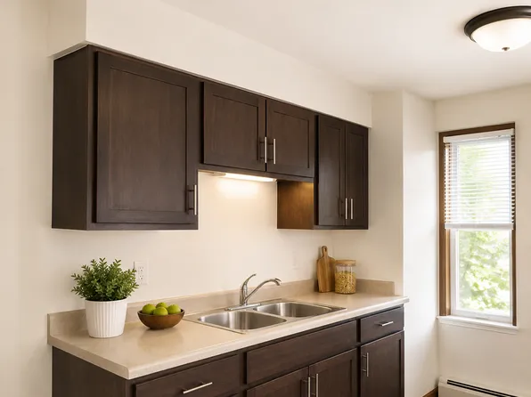 6360 Washington St APT 3D, Chicago Ridge, IL 60415