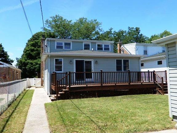2nd image of 11325 S Drake Ave