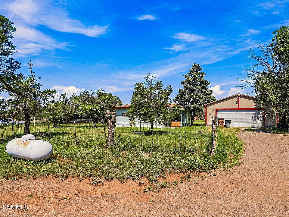 1st image of 133 Arenas Valley Rd