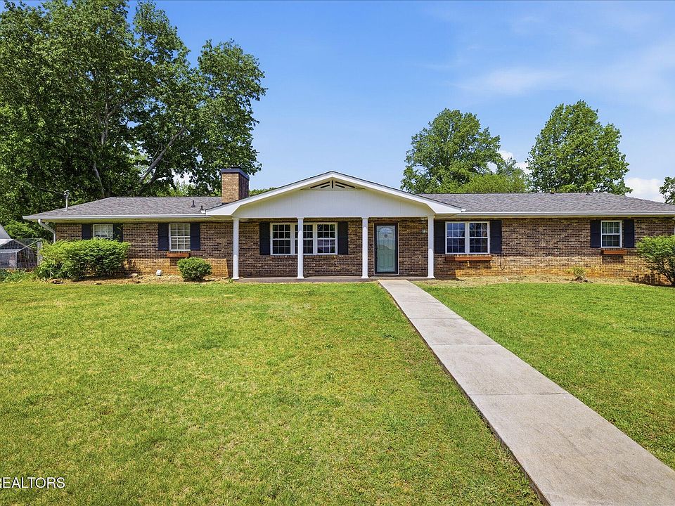 1st image of 1332 Trentham Cir