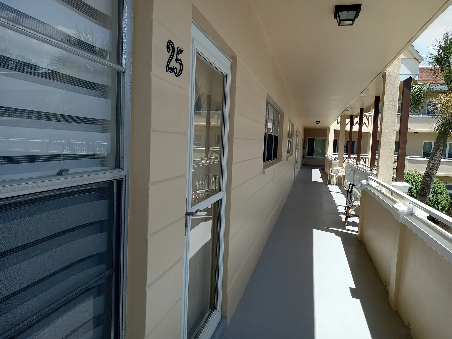 2 bed, 1400 sqft, $1,750 — Photo 2