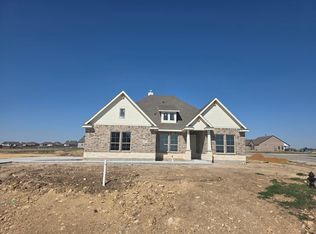 104 Snowy Owl Trl, Rhome, TX 76078