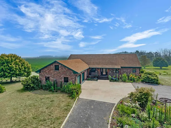 1328 County Road M, Pickett, WI 54964