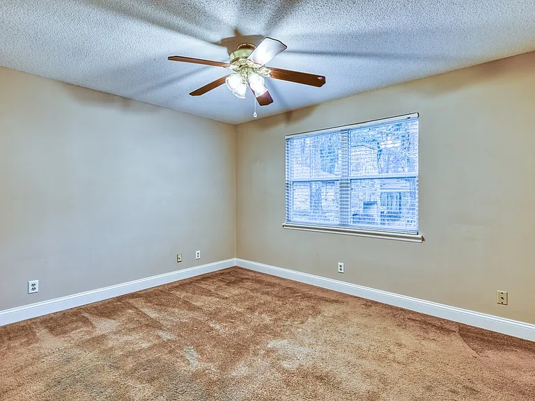 503 Pinecrest Ct — Photo 7