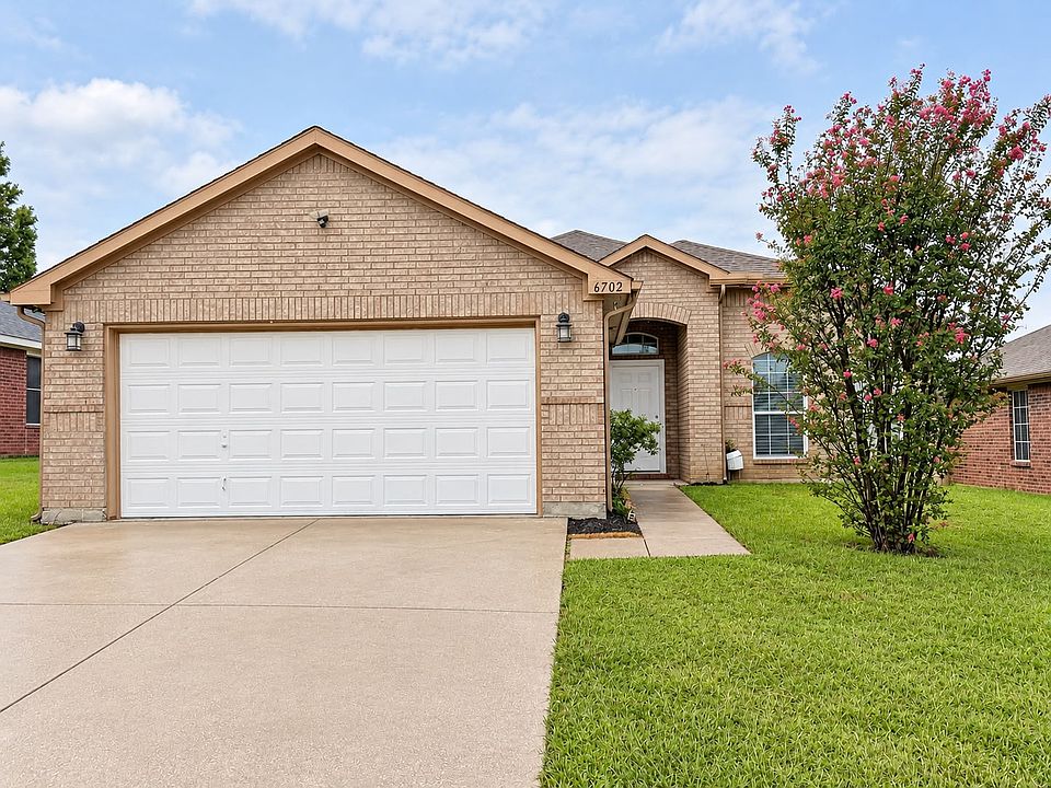 1st image of 6702 Periwinkle Dr