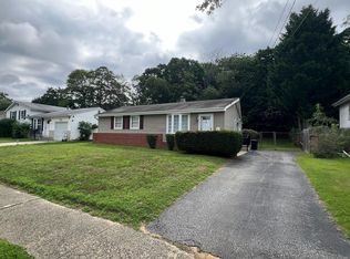 227 Somerset Rd, Deptford, NJ 08096