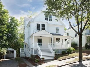 32 Hollis St, Newton, MA 02458