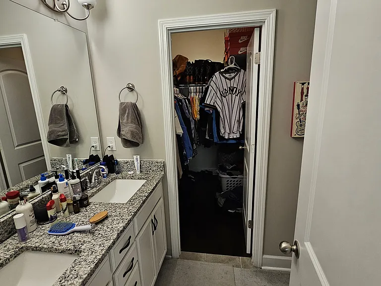 9001 Brixworth Ct — Photo 16