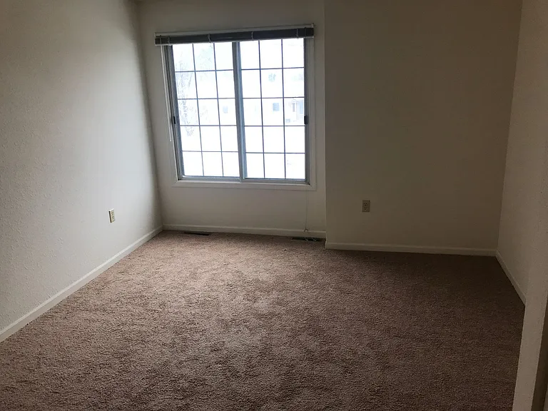 The Parkridge Apartments — Photo 40
