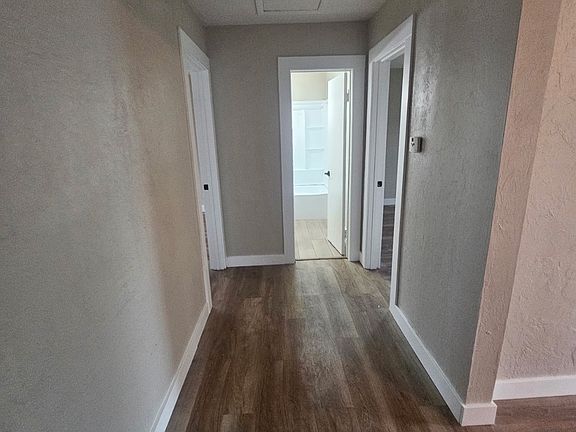 5th image of 1025 S 10th St
