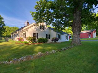 68 Center St, Ashburnham, MA 01430